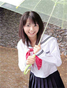《美女祼体添鸡把》