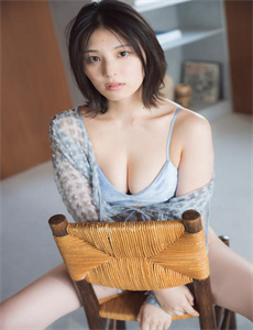 《欧美奶涨边摸边  视频》